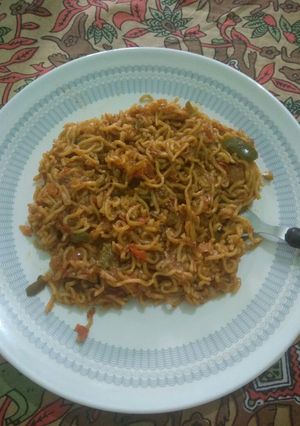 A picture of Fried Maggi.