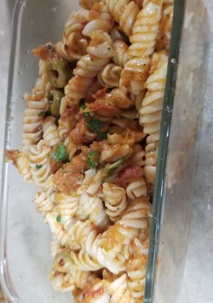 A picture of Red sauce Pasta.