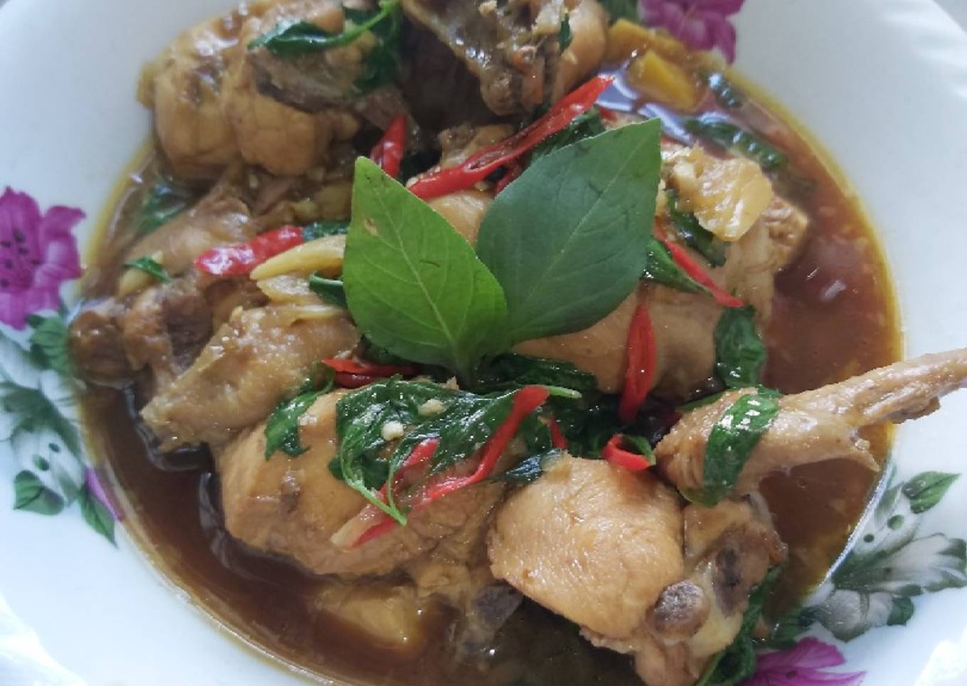 Ayam Pedas Kemangi