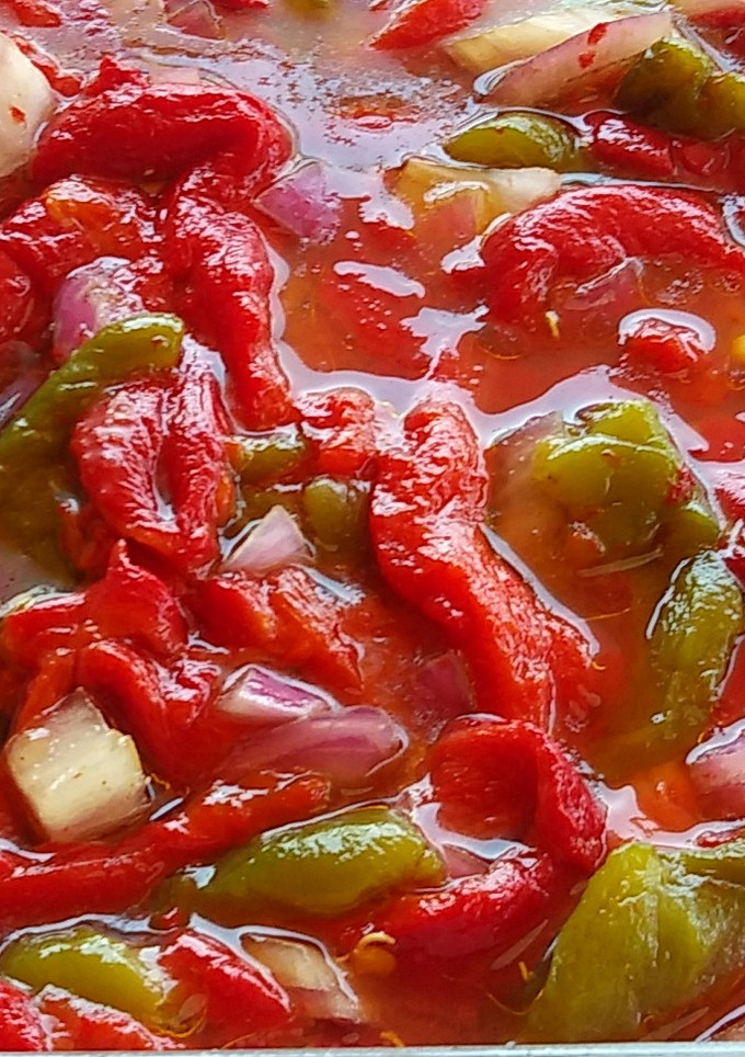 Una foto de Ensaladilla de pimientos asados