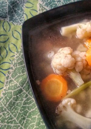 A picture of Cauliflower and Carrots Clear Soup.