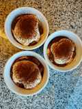 Finto tiramisù in bicchiere
