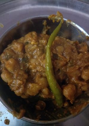 चटपटे छोले (chatpate chole recipe in Hindi) रेसिपी मुख्य फोटो