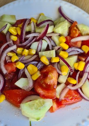 Une photo de Salade de tomate 🍅