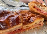 Una foto de empanada bacon