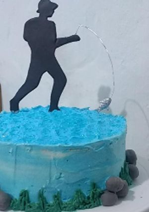 Una foto de Torta súper esponjosa con sorpresa en el relleno