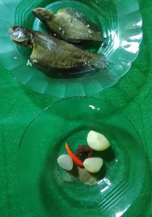 Foto resep Iwak karing sapat basumap dan cacapan