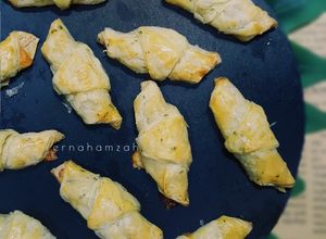 Gambar Cheesy Croissant Paratha