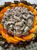 Salade de champignons, tomate ananas et jambon à la crème
