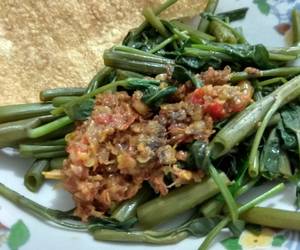 Mudahnya Menyajikan Rujak kangkung Paling Enak