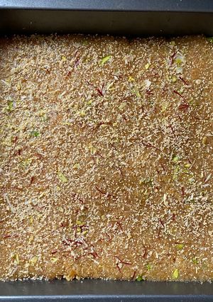 A picture of Adu paak (ginger fudge).