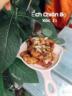 Hình của món Ếch Chiên Bơ- Xóc Sả cho bé.