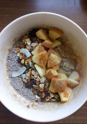 A picture of Oatmeal Bowl 🥣.