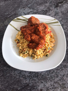 Una foto de Cous cous con verdura