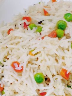 मटर पुलाव (matar pulao recipe in Hindi) रेसिपी मुख्य फोटो