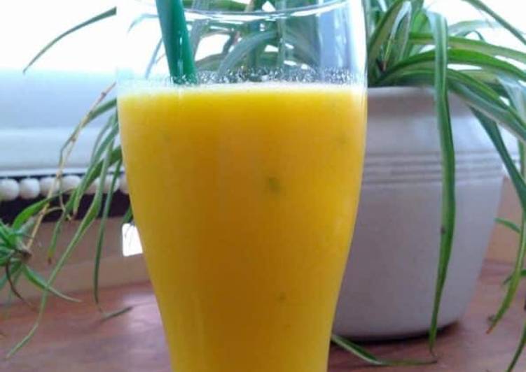Zumo de melocotón y piña en Thermomix y tradicional