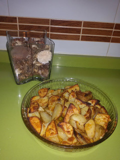 Una foto de Patatas gajo especiadas