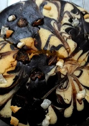 ওয়ালনাট মার্বেল কেক (walnut marble cake recipe in bengali) রেসিপির প্রধান ছবি