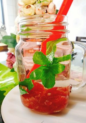 Hình của món Detox Dâu bạc hà.