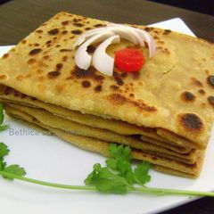 A picture of Mughlai Paratha.