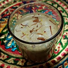 A picture of Instant gulkand thandai.