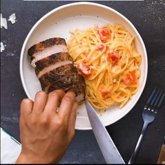 A picture of Tuscan Herbed Chicken.