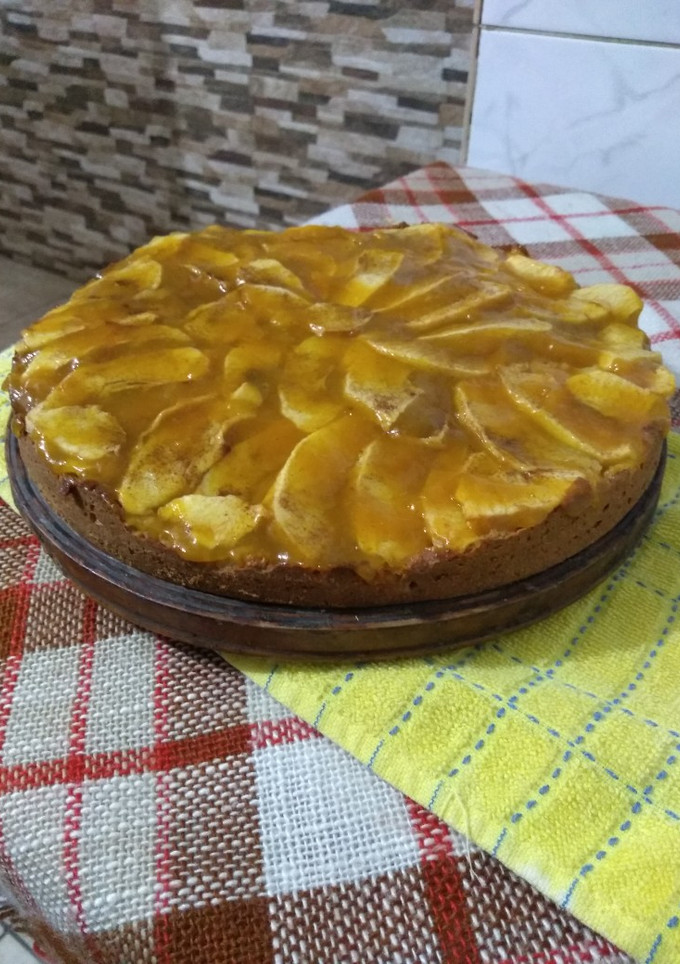 Una foto de Bizcocho de manzana y yogurt bajo en calorías 🌺