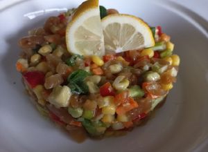 Una foto de Timbal de cochayuyo y verduras