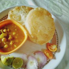 Rice bhatura and chole A picture of Rice bhatura and chole.