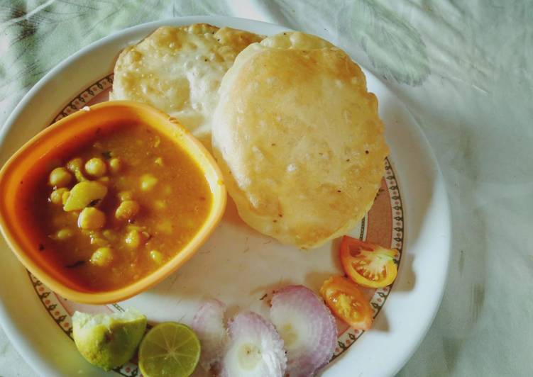 Simple Way to Make Homemade Rice bhatura and chole