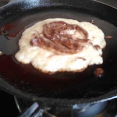 A picture of Nutella pancake.