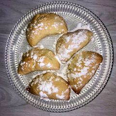 A picture of Apple Dumpling Cookies.