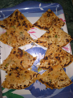 मूली का पराठा (mooli ka paratha recipe in Hindi) रेसिपी मुख्य फोटो