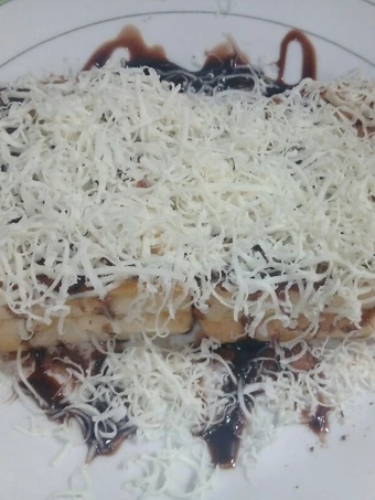 Langkah Mudah untuk Membikin Resep Roti panggang teflon milo keju yang Uenak Anti Ribet, Uenak Banget