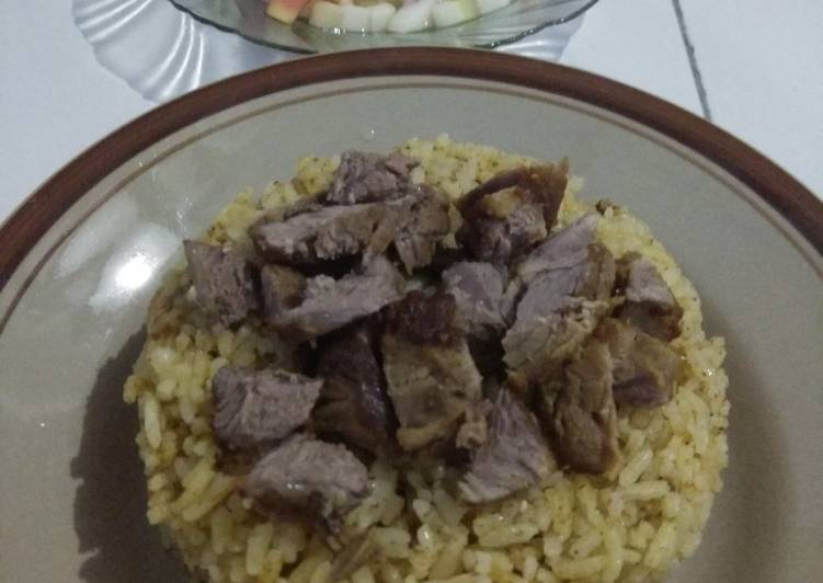Nasi Kebuli daging kambing Rice Cooker