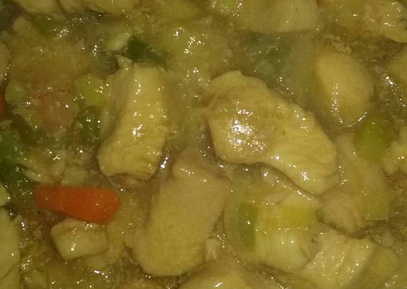 Pollo con verduras salsa de ostras y salsa de soja estilo chino