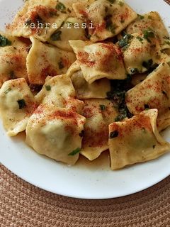 عکسی از دستور راویولی گوشت(pasta ravioli)🤤🤤🤤