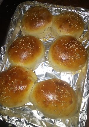 A picture of Burger bread.