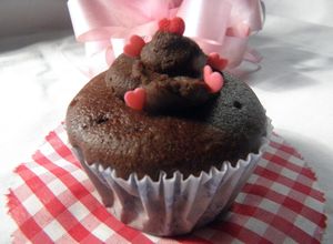 Una foto de Frosting de chocolate, de café, de vainilla, de frutilla, de dulce de leche (como hacer cada sabor)