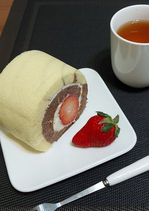 巧克力草莓蛋糕捲 的食譜成品照片