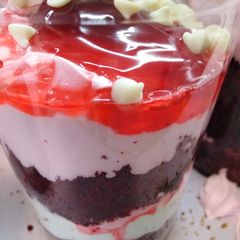 A picture of Strawberry cheese delight.
