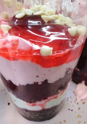 A picture of Strawberry cheese delight.