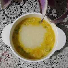 A picture of Mpasi 9 bulan (sup jagung telur).