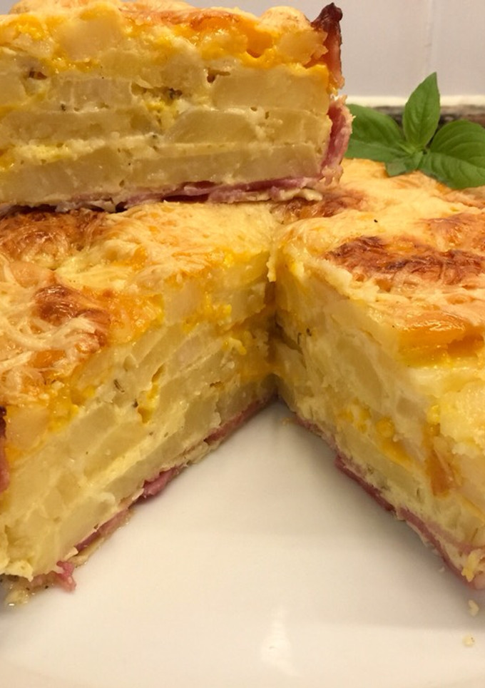 Una foto de Pastel de patata con baicon y queso