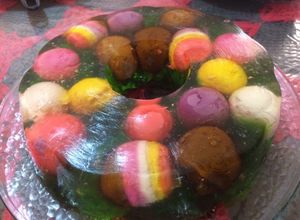 Una foto de Huevos de pascua encapsulados *gelatina*