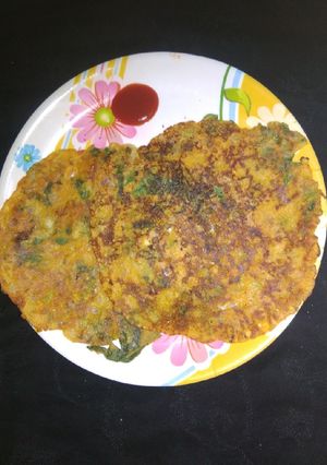 A picture of Besan chilla.