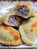 Mini Calzones with Sausage and Cheese Filling