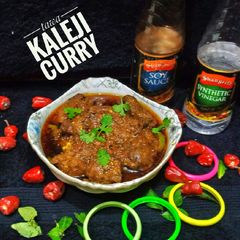 A picture of Chicken kaleji curry.
