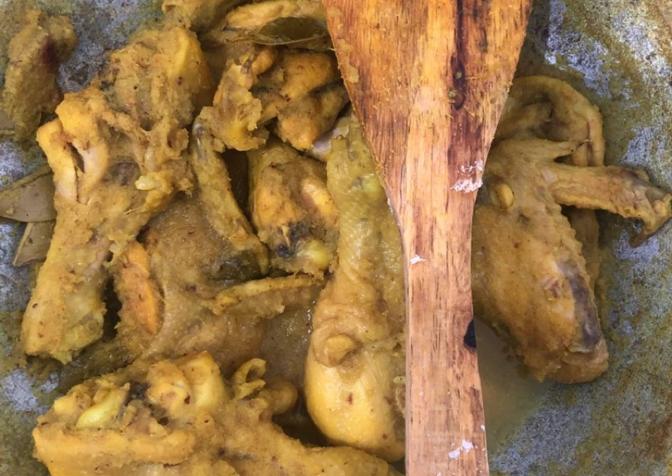 Ayam Goreng Ungkep Lengkuas Simple
