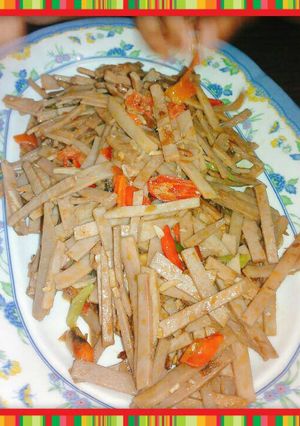 Foto resep Oseng Kulit Singkong Puedes